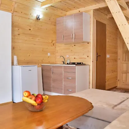 Malena Plivsko Jezero * ヤイツェ