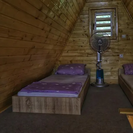 Malena Plivsko Jezero * ヤイツェ